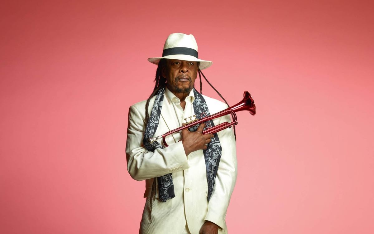 Boney Fields & the BFB @ AuditoriumHadji-Lazaro, Le Pré-St-Gervais (France - 93)